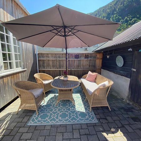 Dalen - Full House With Two Bedrooms, Patio, Garden And Central Location Exterior photo