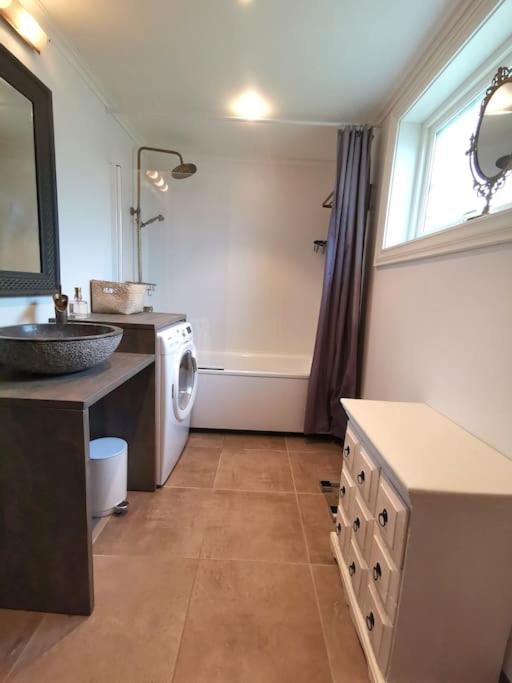 Dalen - Full House With Two Bedrooms, Patio, Garden And Central Location Exterior photo