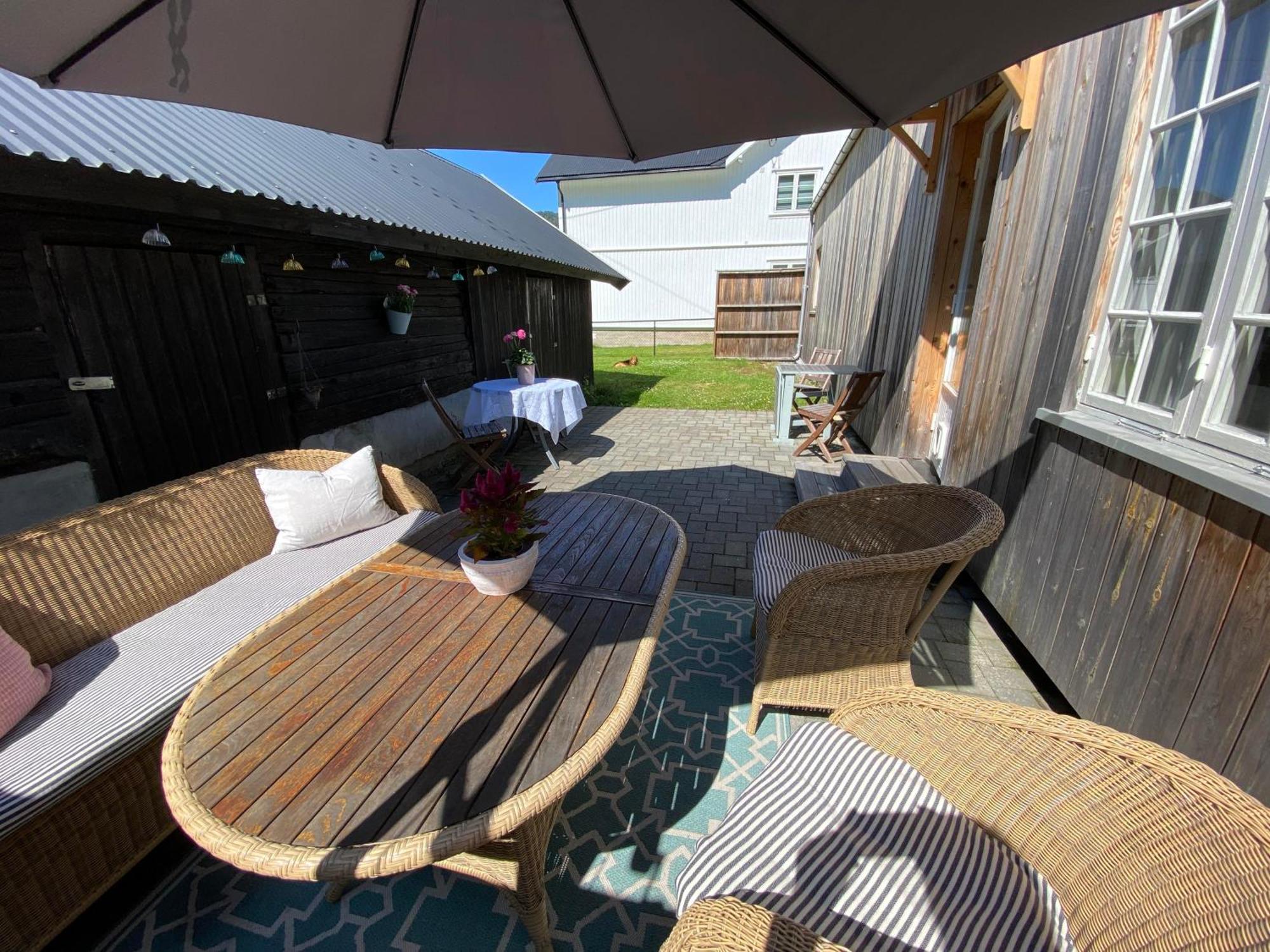 Dalen - Full House With Two Bedrooms, Patio, Garden And Central Location Exterior photo